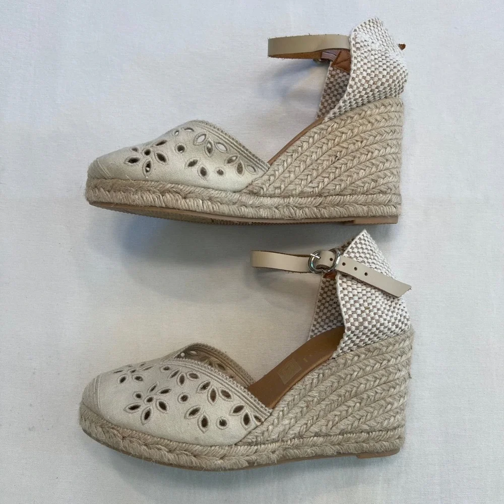 Maypol Beige Eyelet Canvas Espadrille Wedge Sandals Made in Spain Size 38 US 7.5